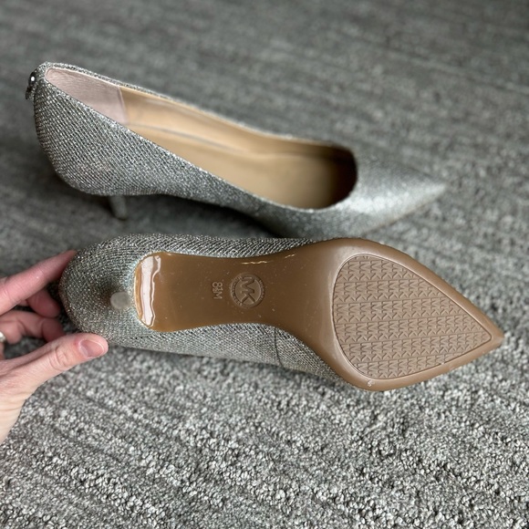 Michael Kors heels - Picture 4 of 4